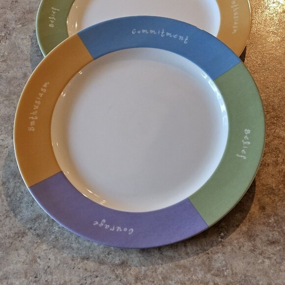 2 Mary Kay MK Dinner Plates Inspirational Words to Live by 10.5" sentiment promo - Picture 3 of 7